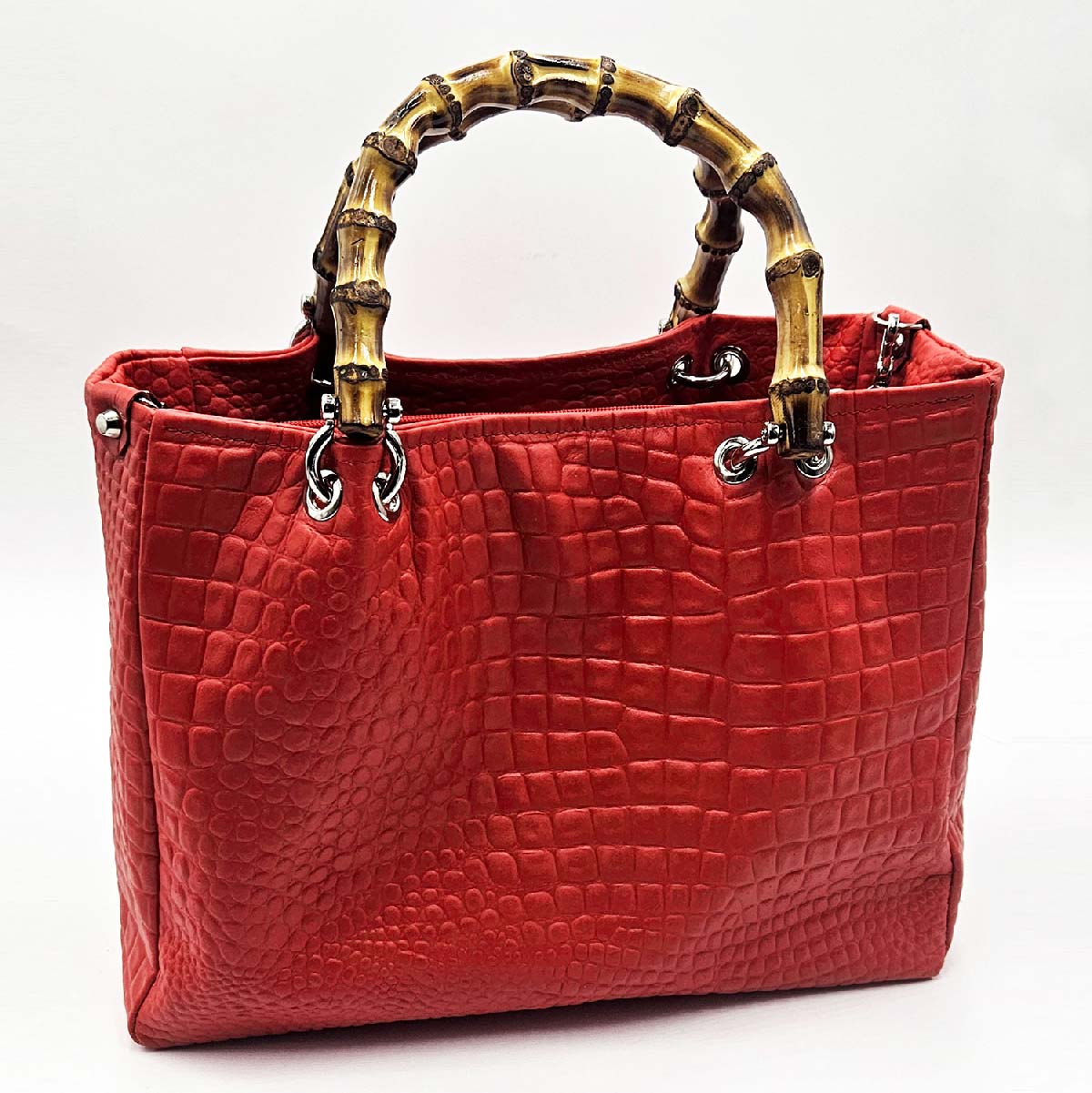 Borsa Kali – Vitello Stampa Coccodrillo Rosso con Manici Bamboo | Kinthia Bag