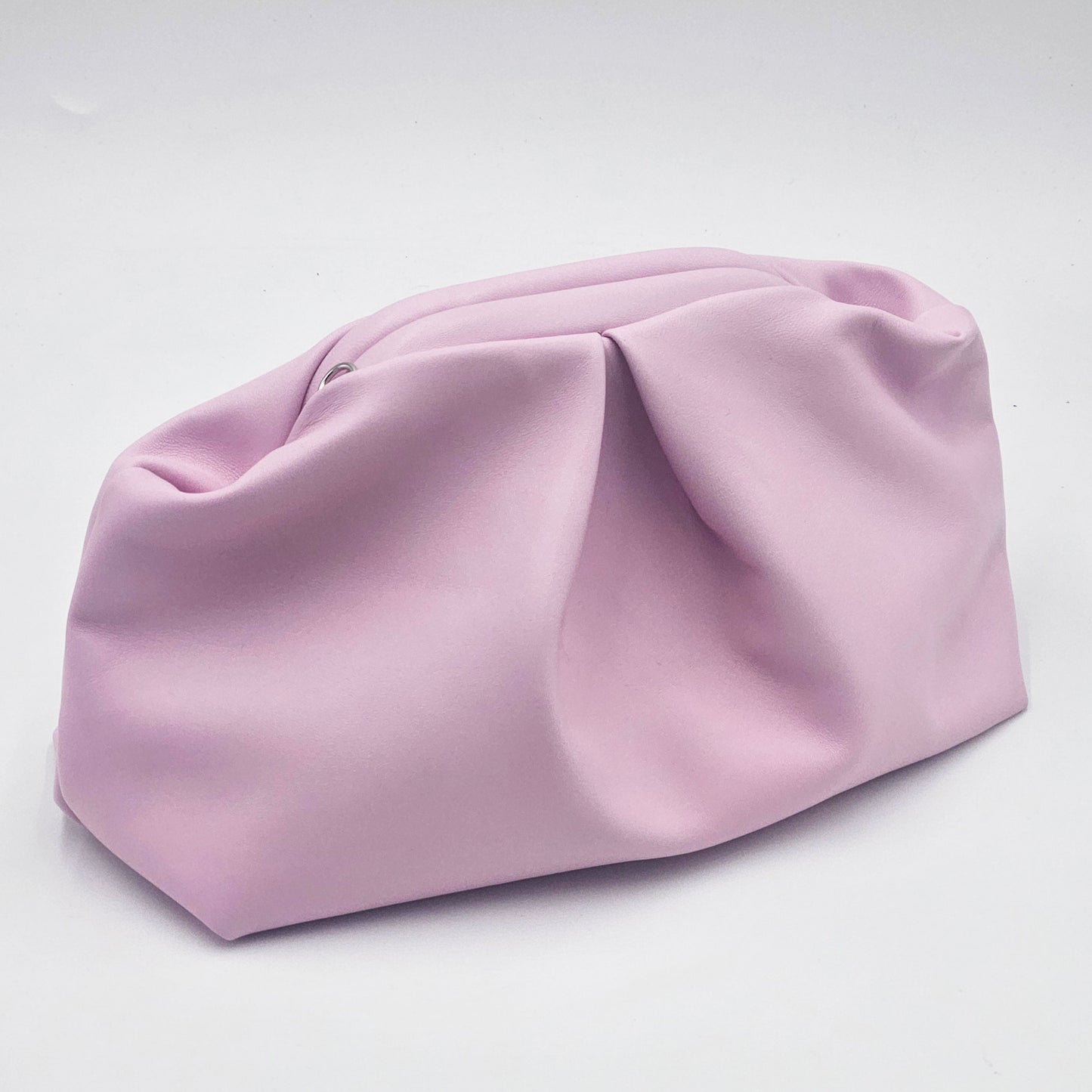 Borsa a Tracolla Pochette in Pelle Rosa Artigianale con Catena – Nuvola Mini | Kinthia